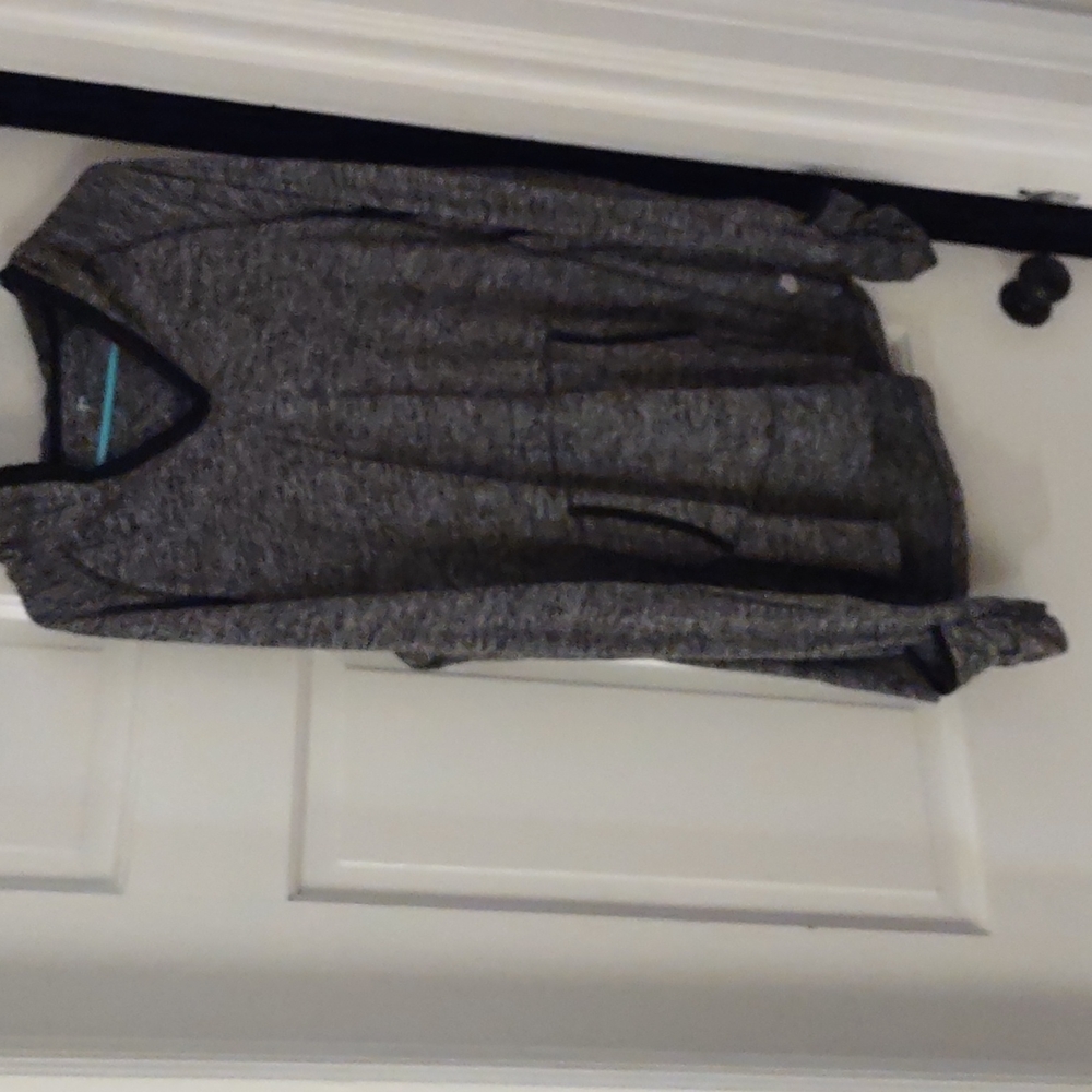Activwear pullover lightweight hoodie